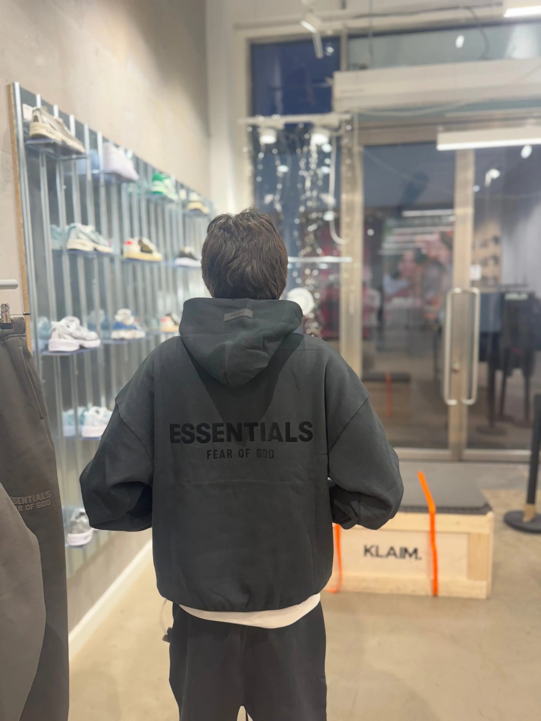 STRETCH LIMO JOGGER SET ESSENTIALS
