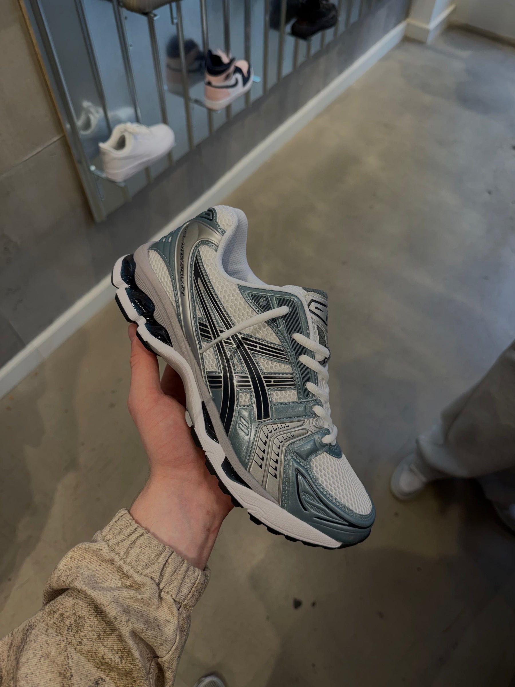 KAYANO FJORD GREY ASICS